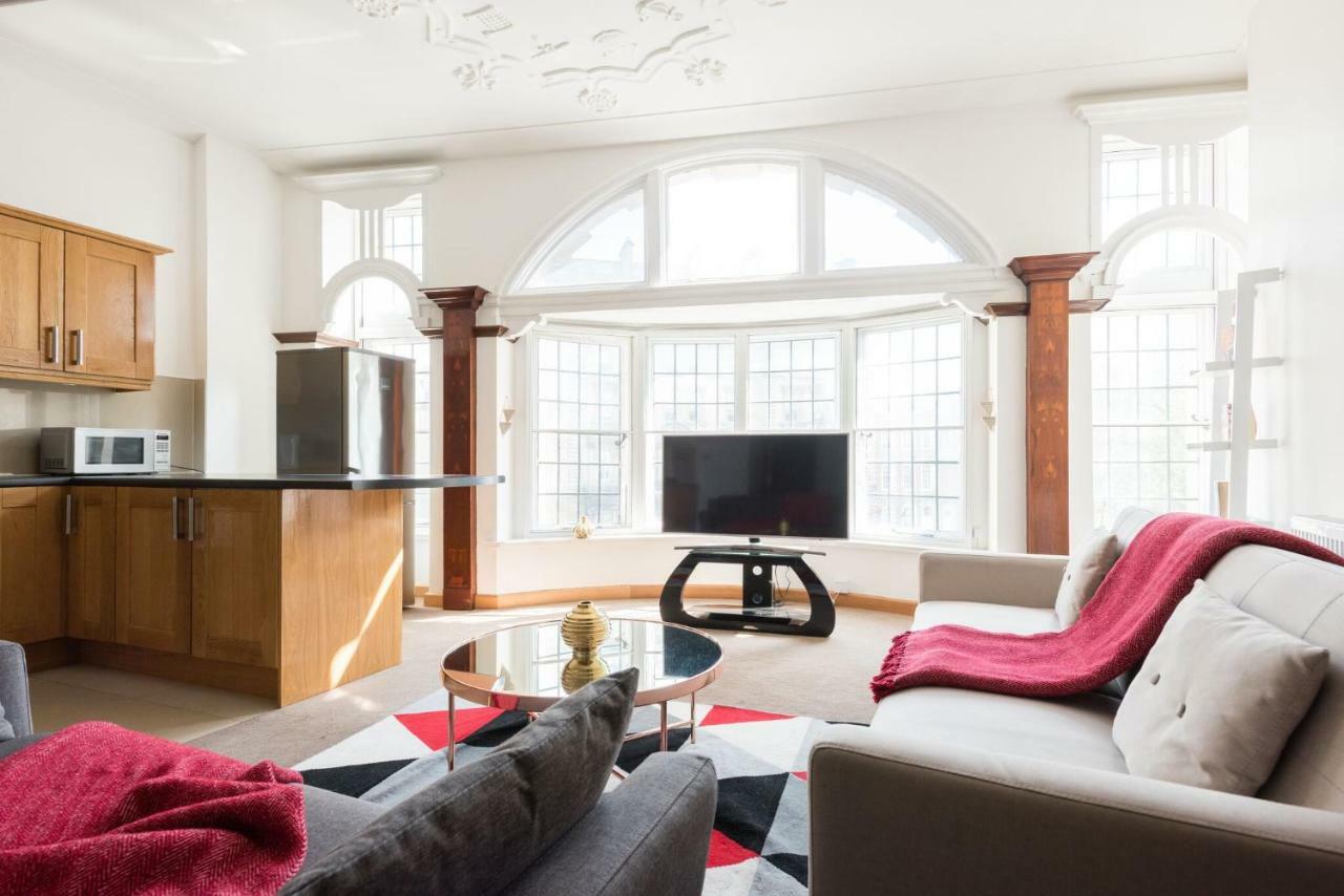 The College Green Loft - Historic Light-Flooded 3Bdr Home Бристоль Екстер'єр фото
